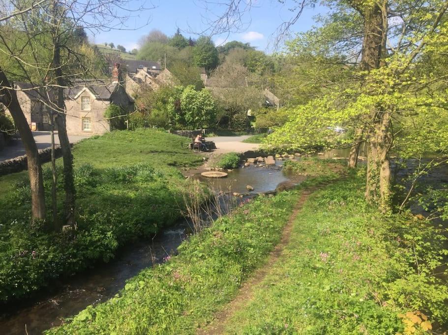 Duck Cottage Milldale Alstonefield Peak District ألستونفيلد المظهر الخارجي الصورة